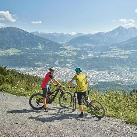 Sonnenhof - & 3* Innsbruck