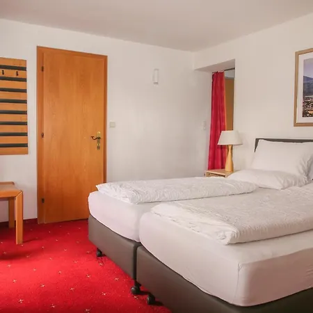 Hotel Sonnenhof - &
