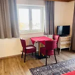 Hotel Sonnenhof - Bed & Breakfast & Appartements Hotel Innsbruck