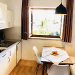 Hotel Hotel Sonnenhof - Bed & Breakfast & Appartements Innsbruck