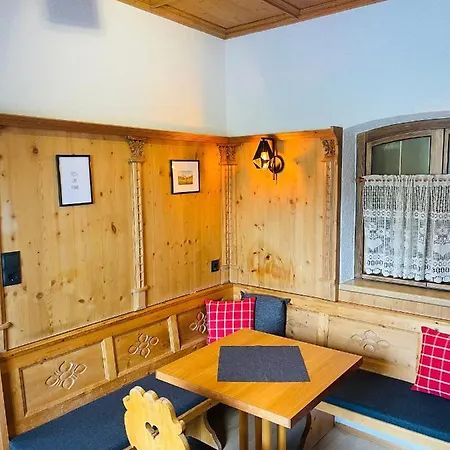 Hotel Sonnenhof - Bed & Breakfast & Appartements Otel