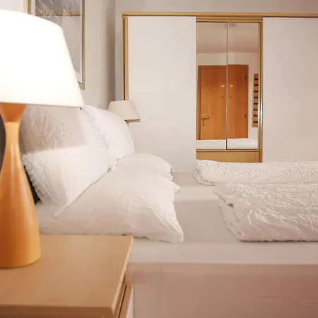 Hotel Sonnenhof - Bed & Breakfast & Appartements