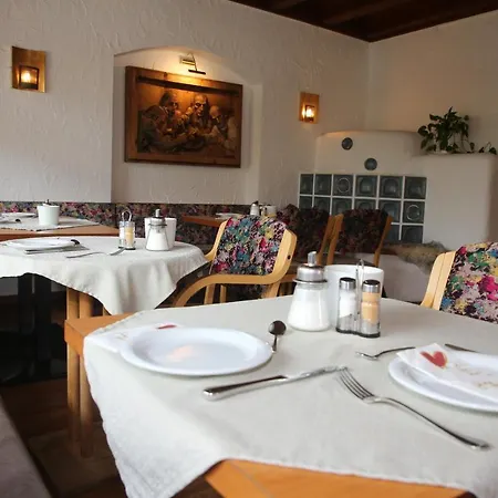 Hotel Sonnenhof - Bed & Breakfast & Appartements Otel 3*