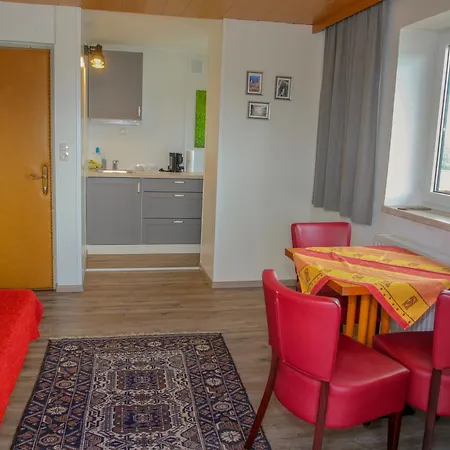 Hotel Sonnenhof - Bed & Breakfast & Appartements Otel İnnsbruck