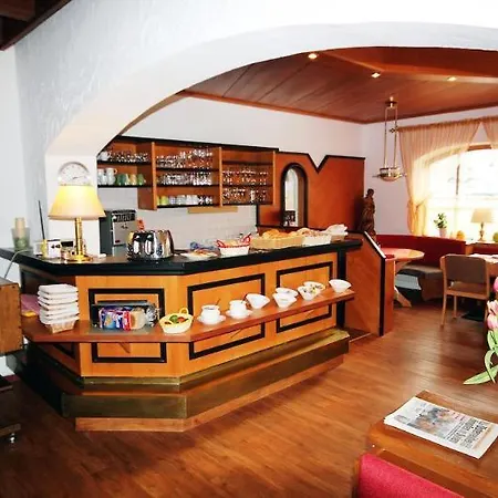 Otel Hotel Sonnenhof - Bed & Breakfast & Appartements