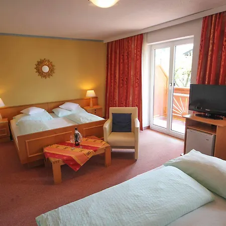 Hotel Sonnenhof - Bed & Breakfast & Appartements Otel