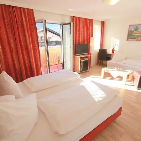 Hotel Sonnenhof - Bed & Breakfast & Appartements İnnsbruck